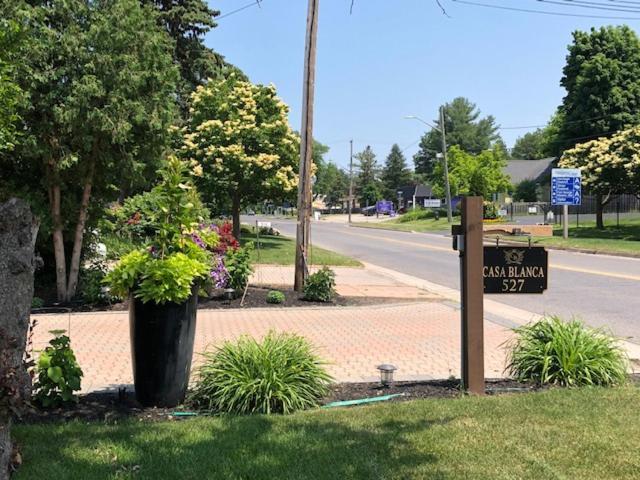 Casa Blanca Boutique Bed & Breakfast Niagara-on-the-Lake Exterior foto